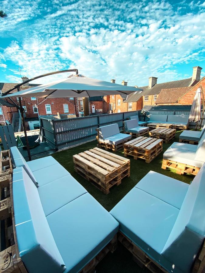 The Red Lion Inn Rothwell  Екстериор снимка