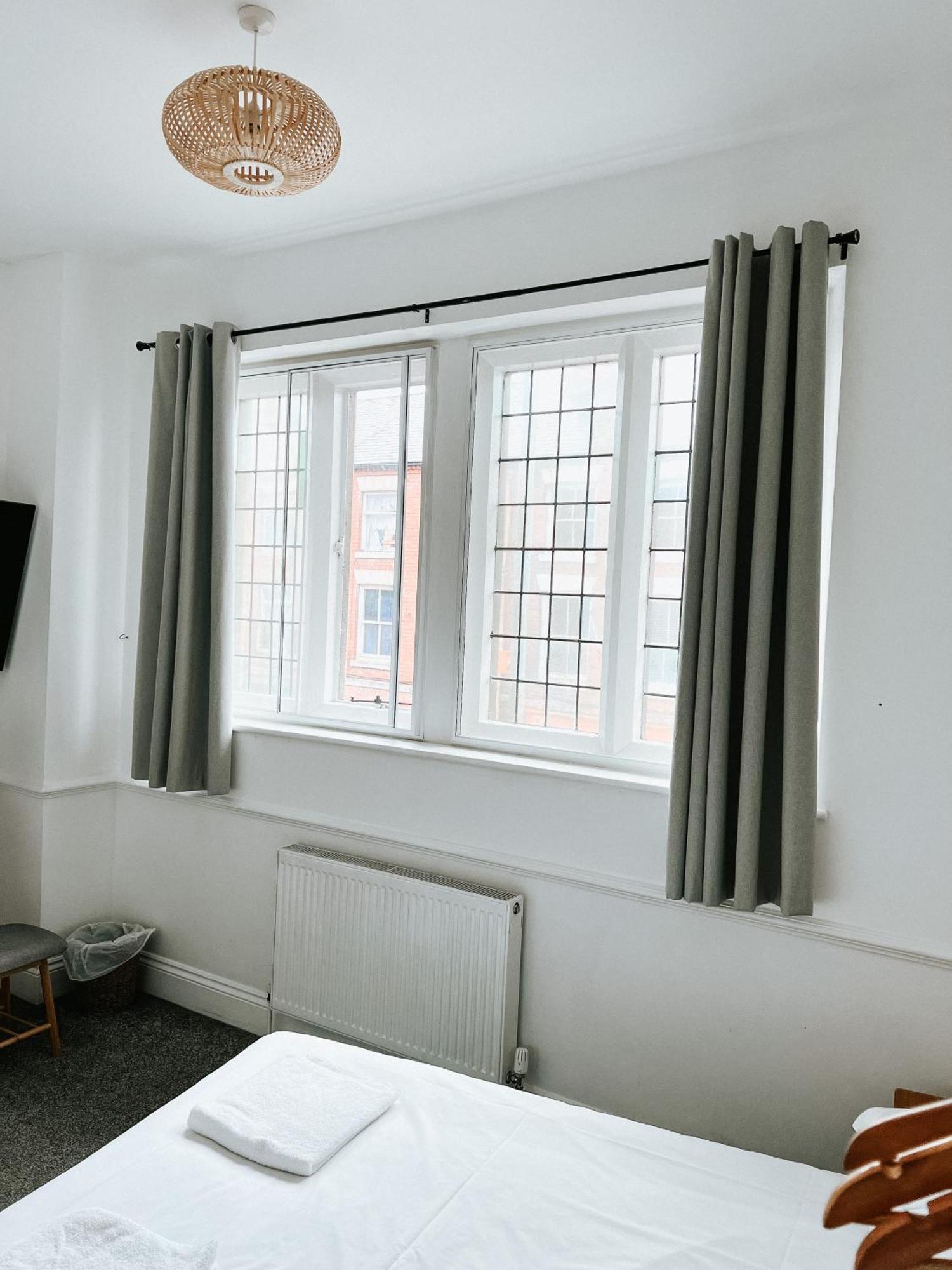 The Red Lion Inn Rothwell  Екстериор снимка